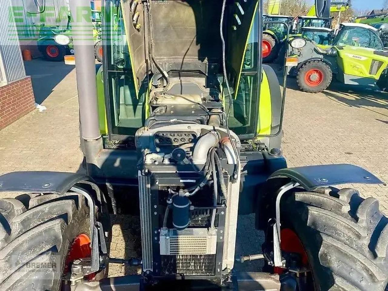 Tractor CLAAS arion 620 c C