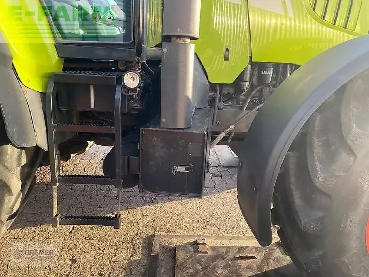 Tractor CLAAS arion 620 c C