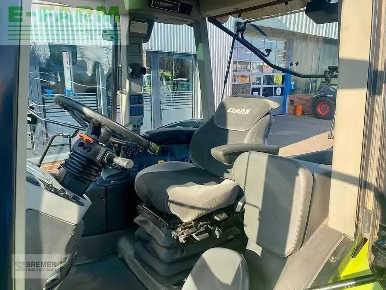 Tractor CLAAS arion 620 c C