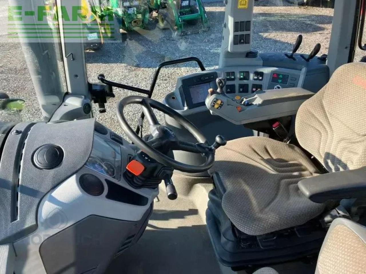 Tractor CLAAS arion 620 cebis CEBIS