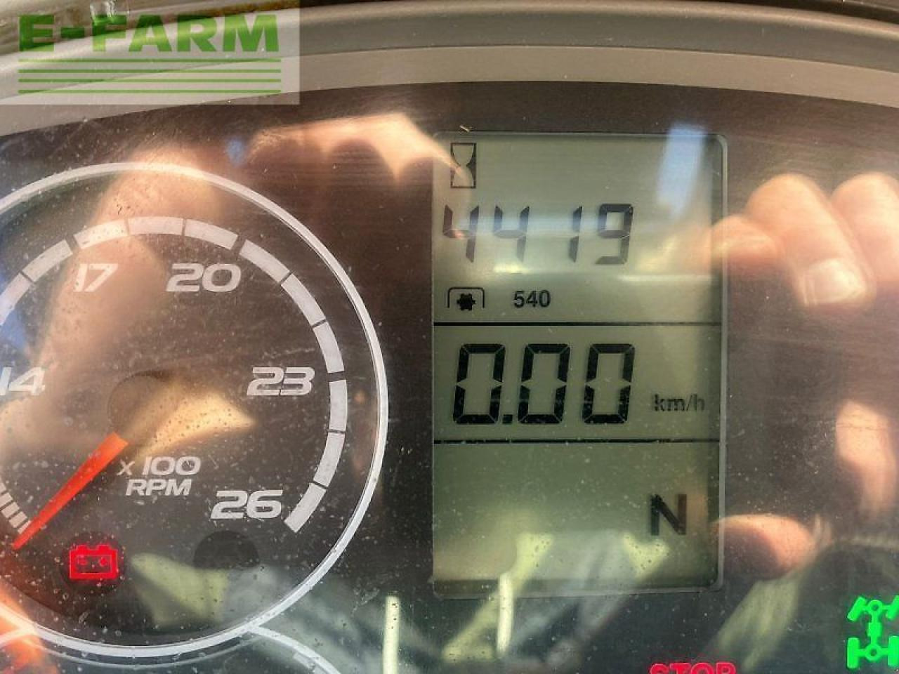 Tractor CLAAS arion 620 cebis CEBIS