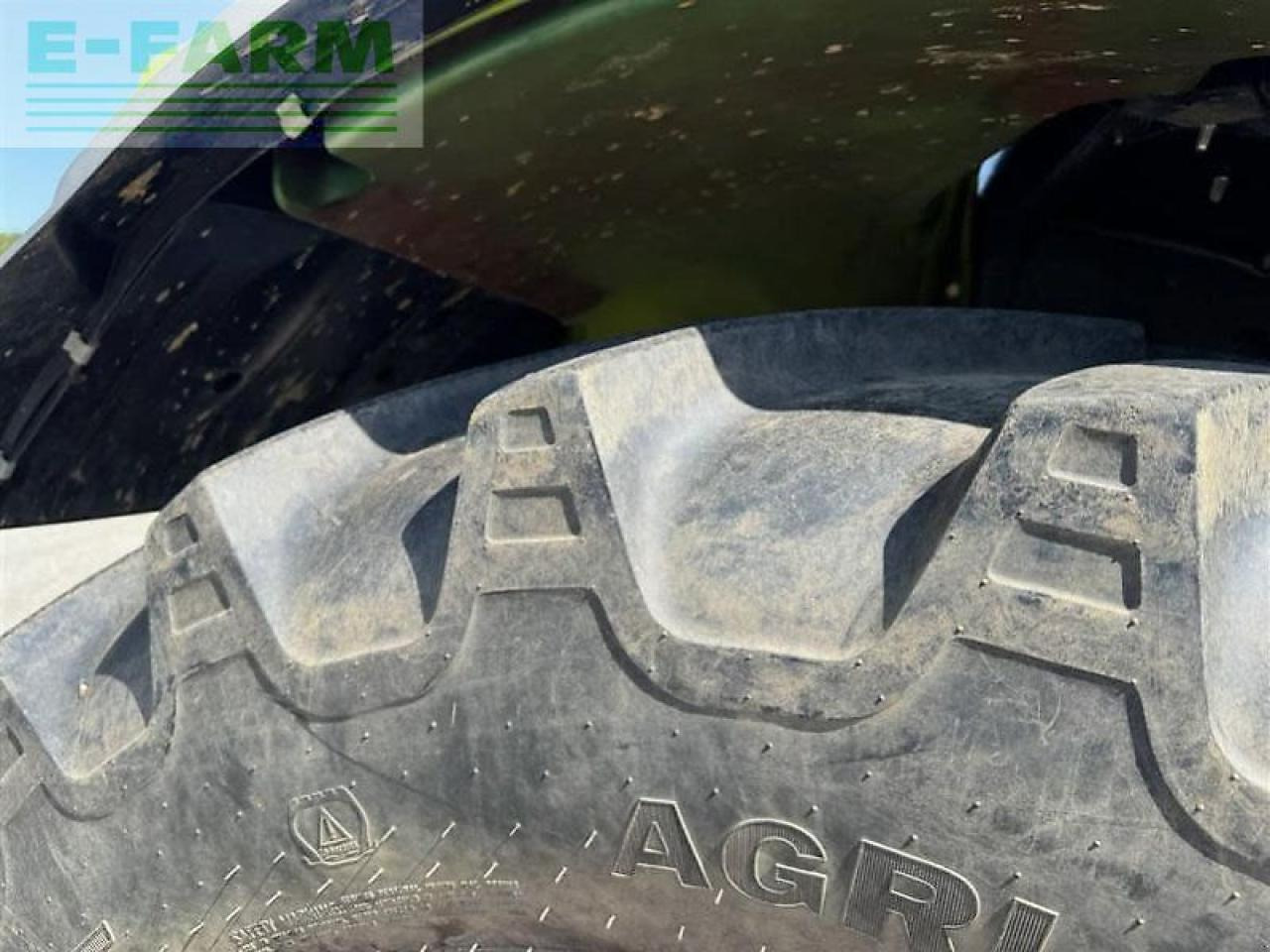 Tractor CLAAS arion 620 cebis cmatic CMATIC CEBIS
