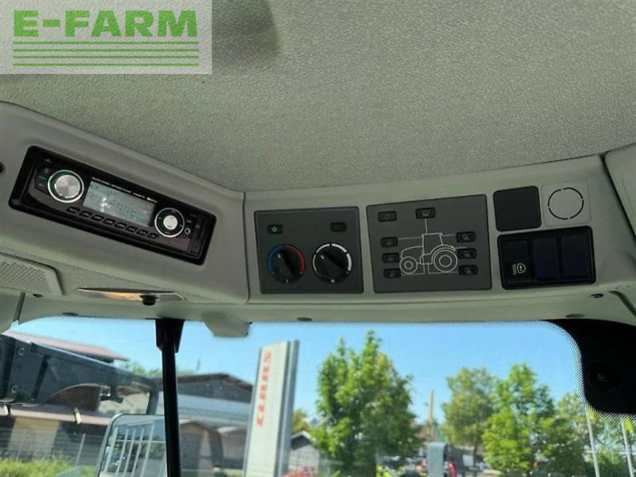 Tractor CLAAS arion 620 cebis cmatic CMATIC CEBIS