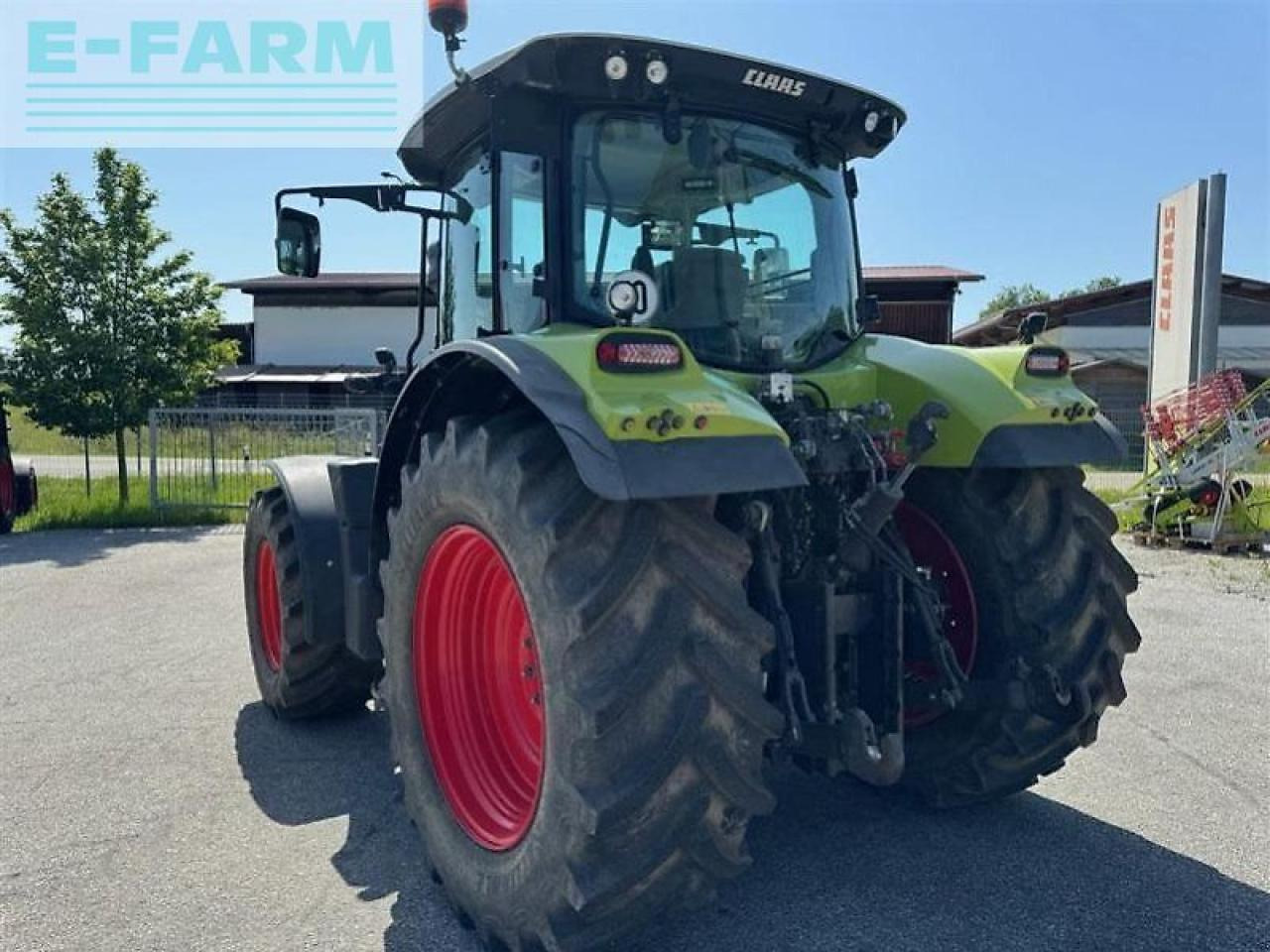 Tractor CLAAS arion 620 cebis cmatic CMATIC CEBIS