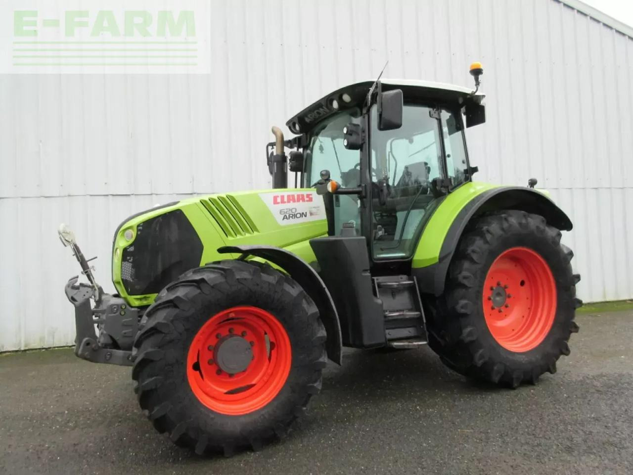 Tractor CLAAS arion 620 cebis t4i