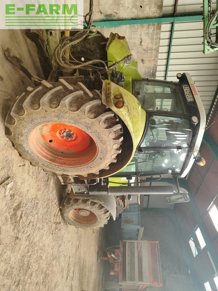 Tractor CLAAS arion 620 cis