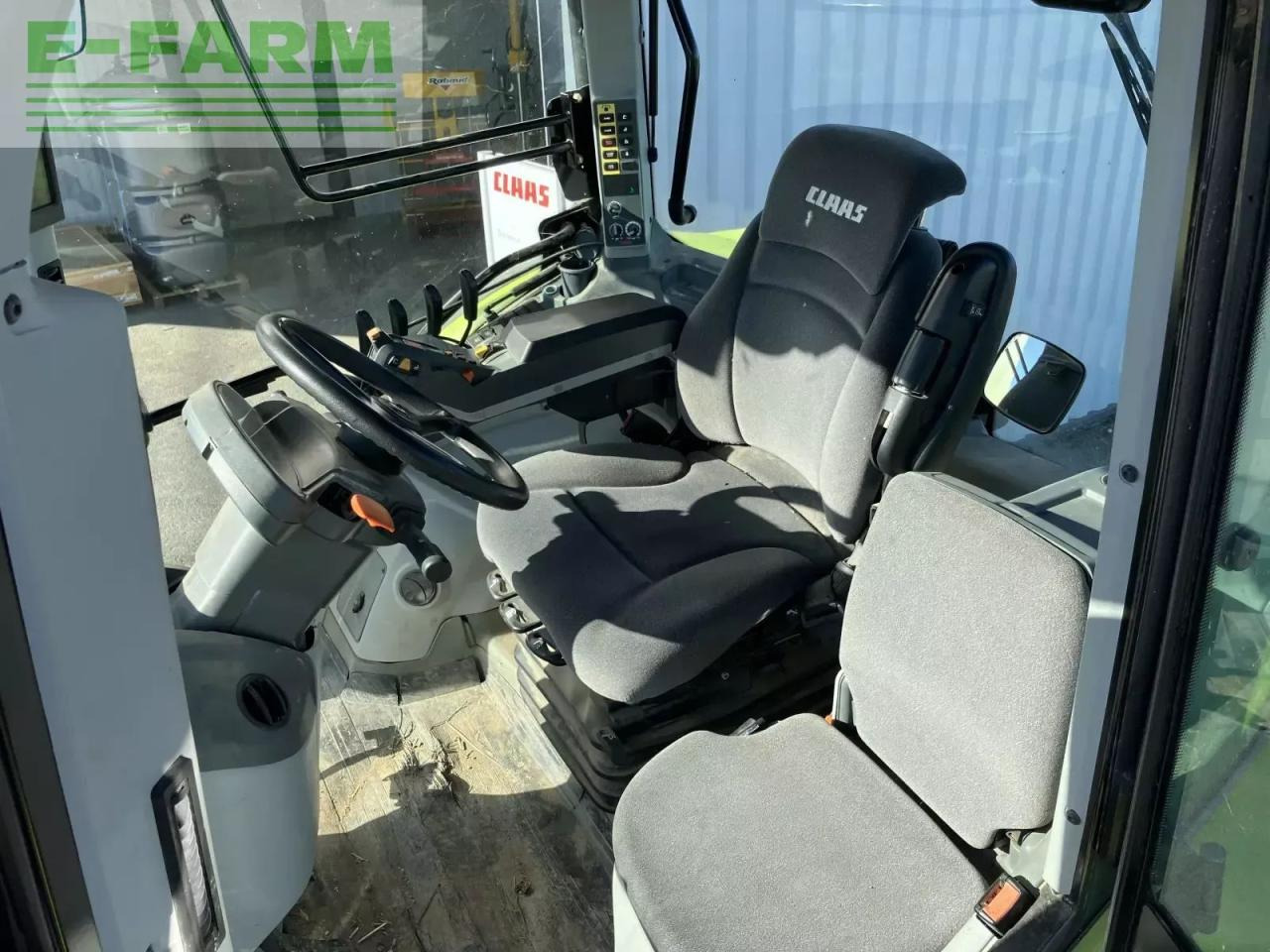 Tractor CLAAS arion 620 cis CIS