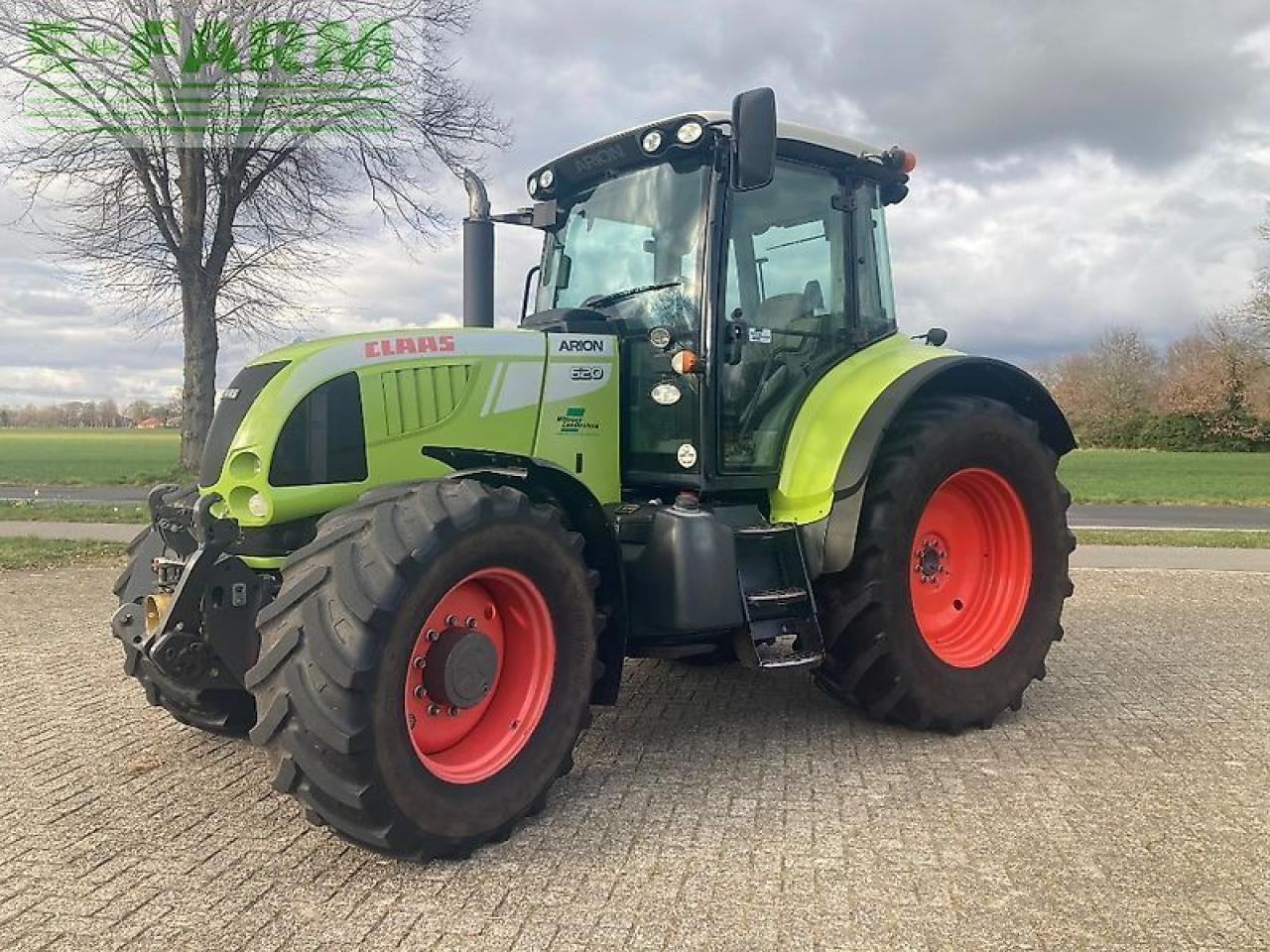 Tractor CLAAS arion 620 cis CIS