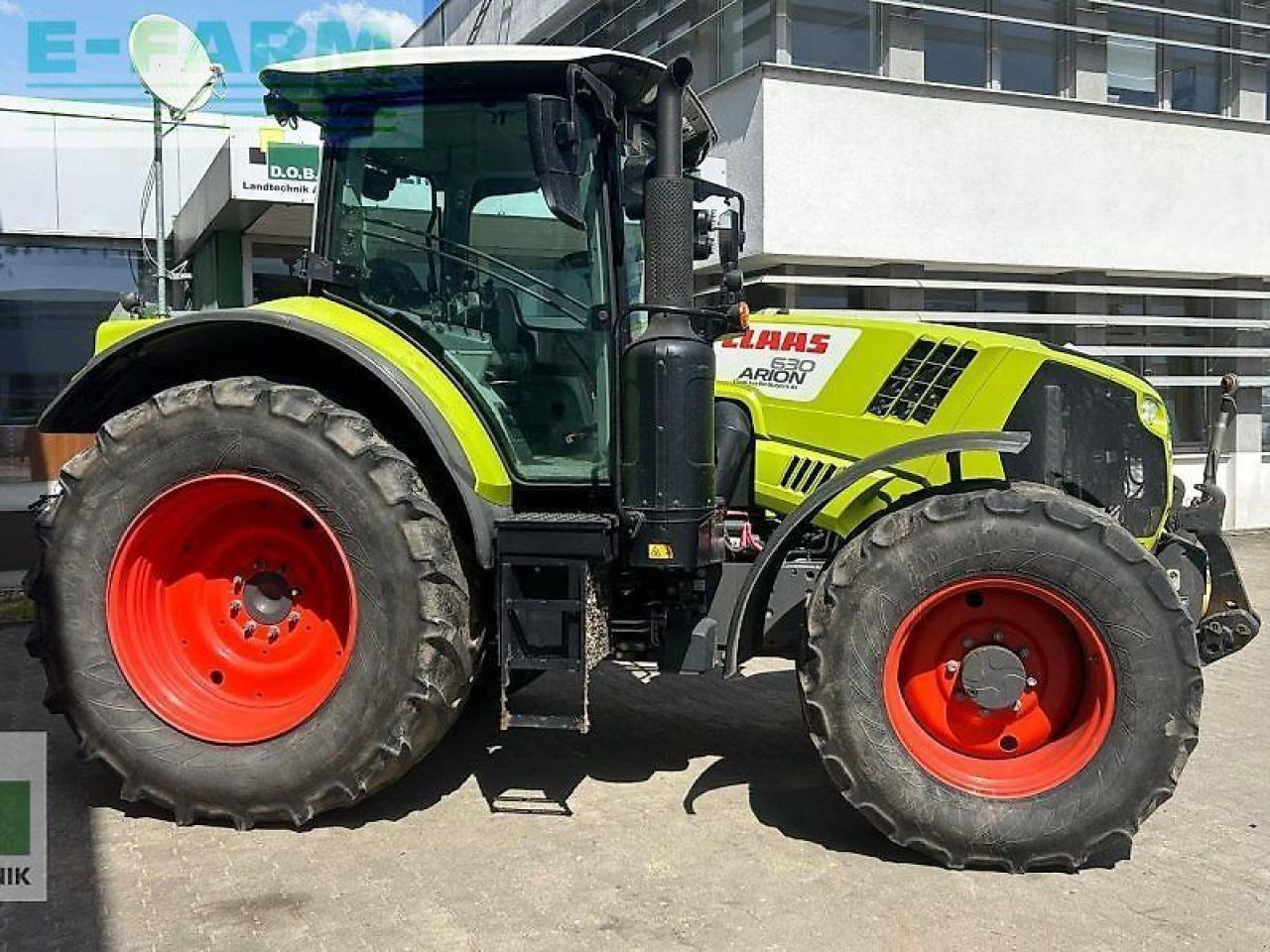 Tractor CLAAS arion 630