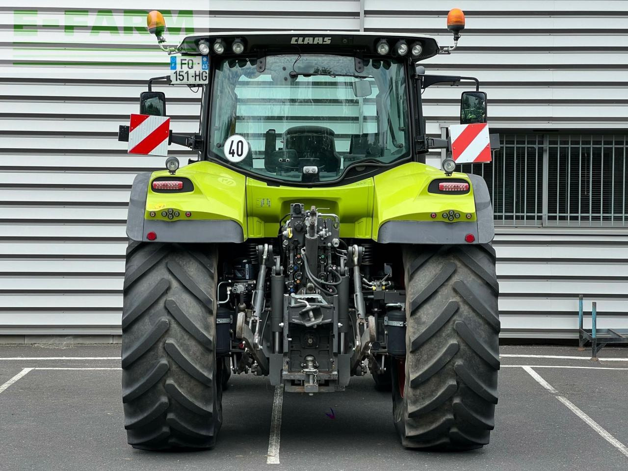 Tractor CLAAS arion 630