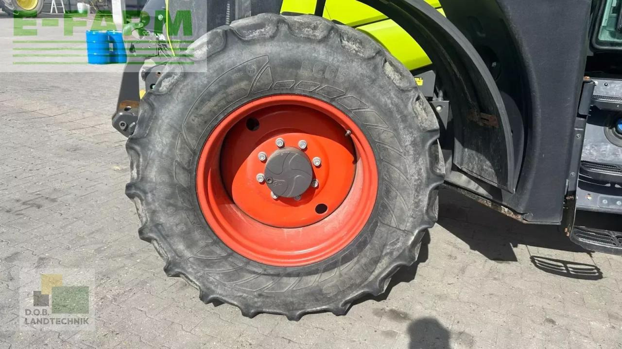 Tractor CLAAS arion 630