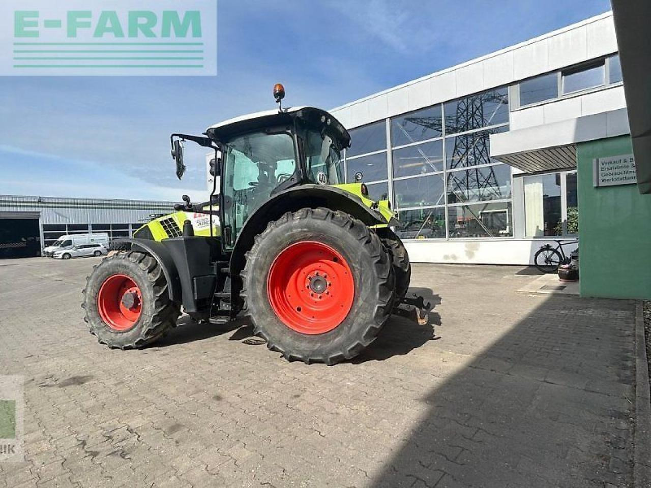 Tractor CLAAS arion 630