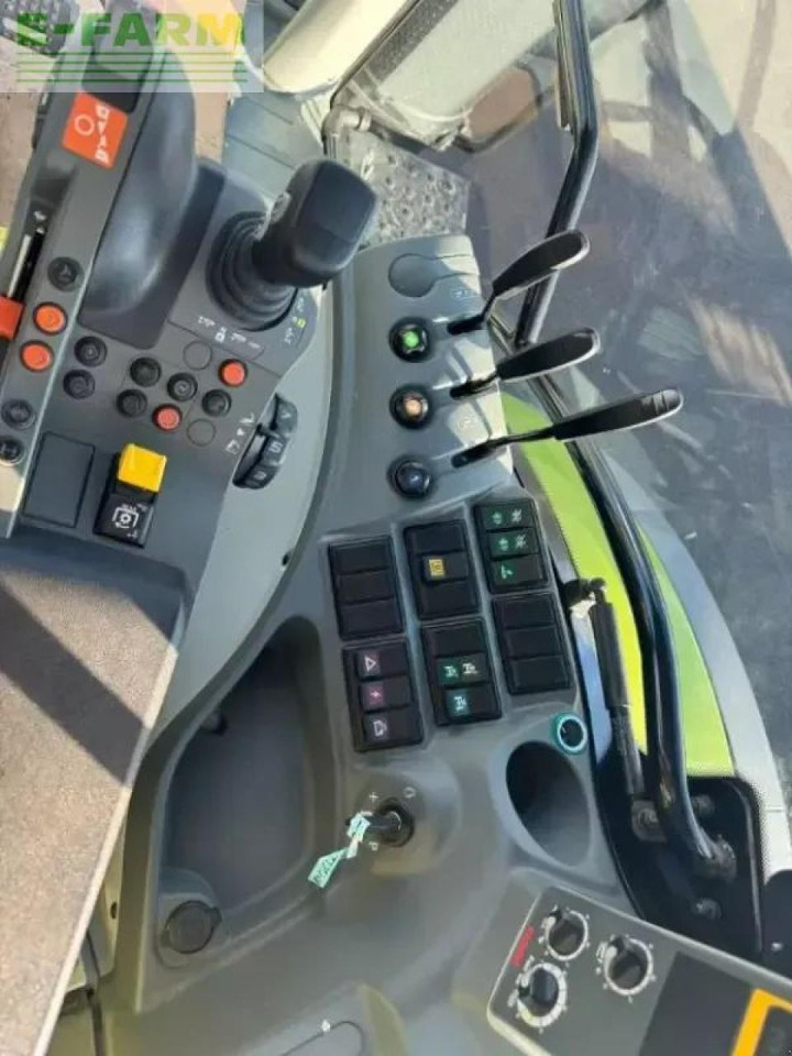 Tractor CLAAS arion 630