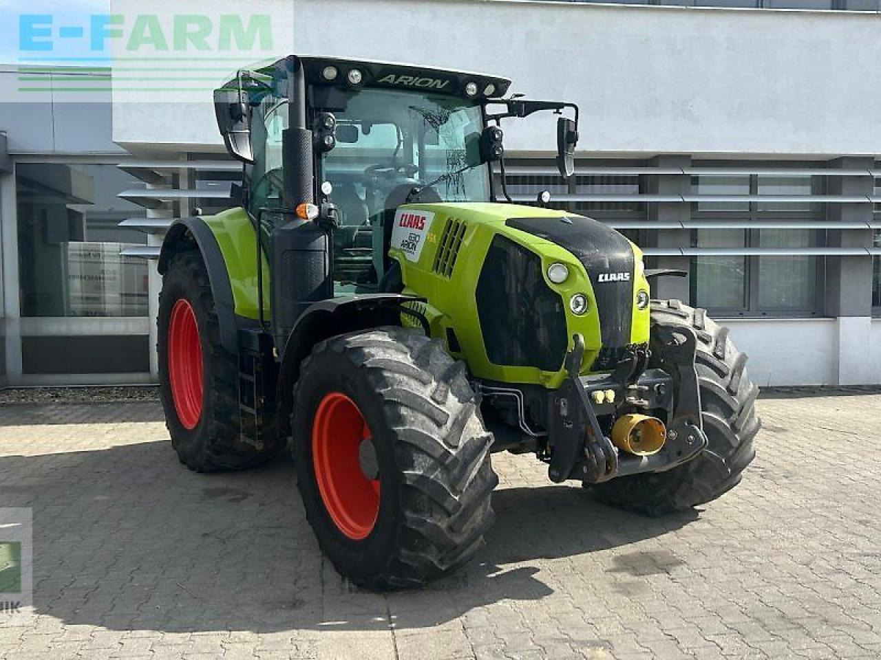 Tractor CLAAS arion 630