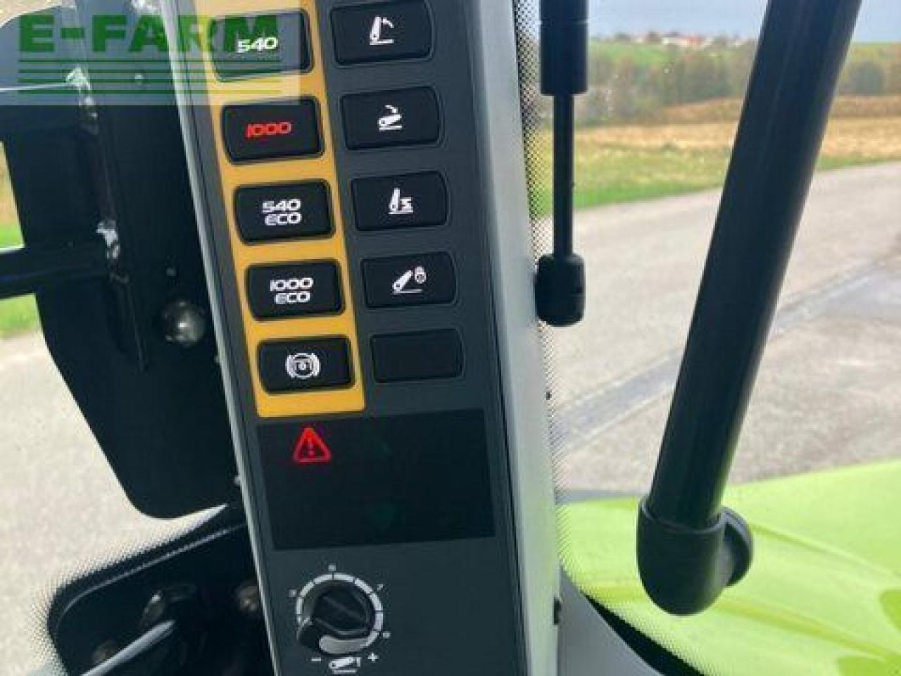 Tractor CLAAS arion 630 cebis cmatic CMATIC CEBIS