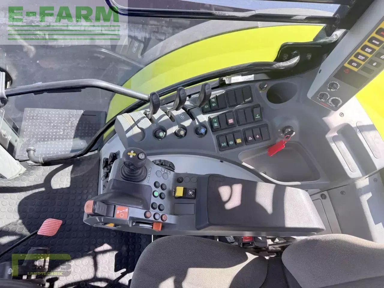 Tractor CLAAS arion 630 cis 3b a36 CIS