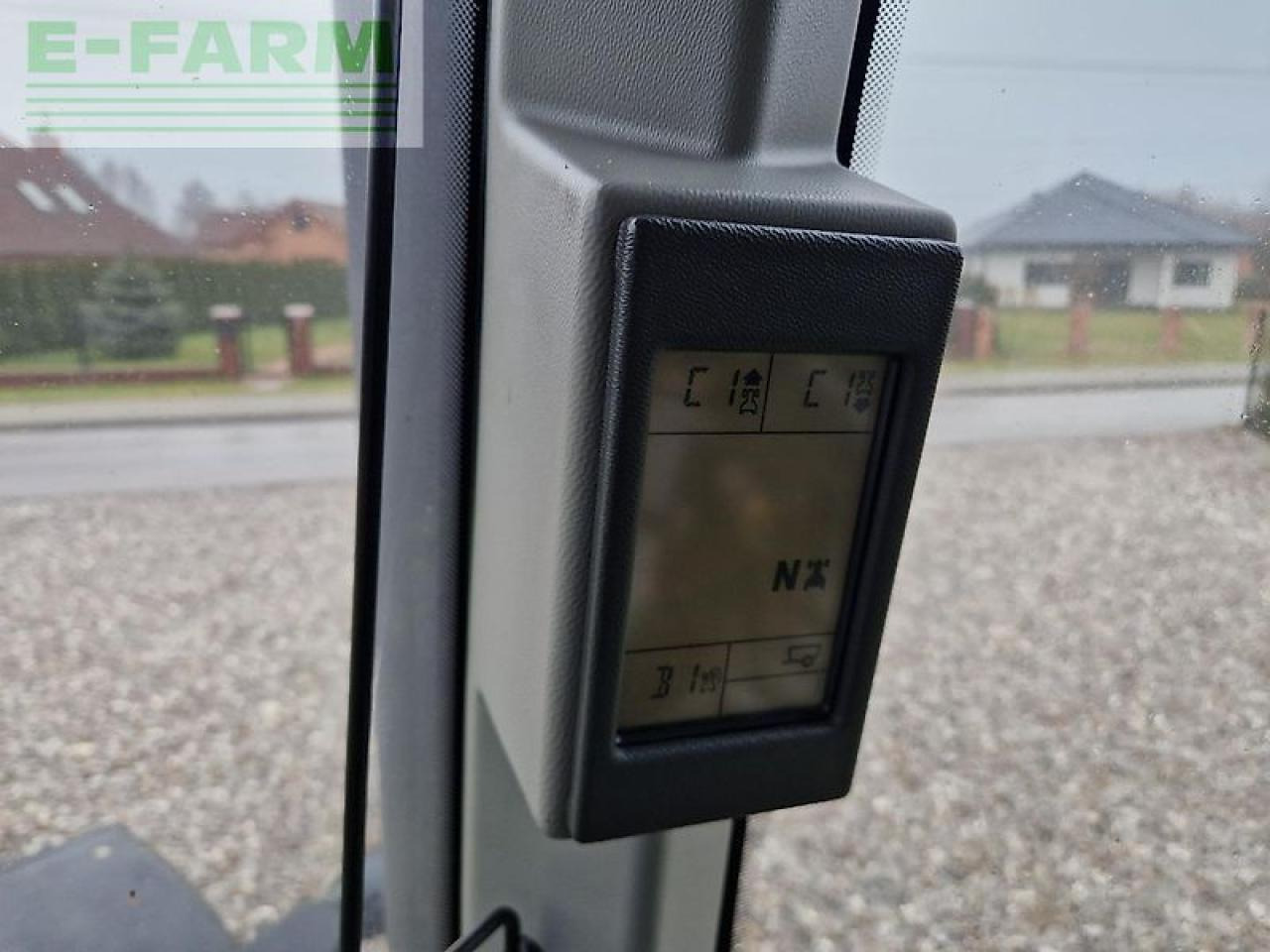 Tractor CLAAS arion 630 cis CIS