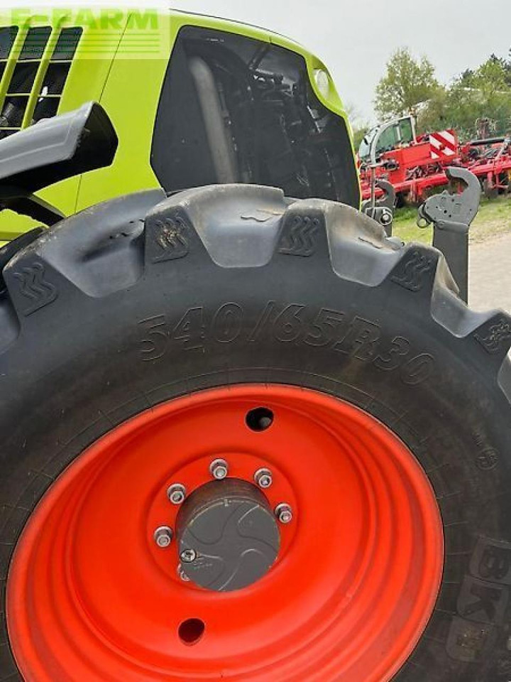 Tractor CLAAS arion 630 cis CIS