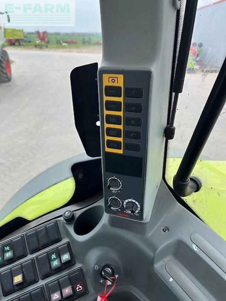 Tractor CLAAS arion 630 cis CIS