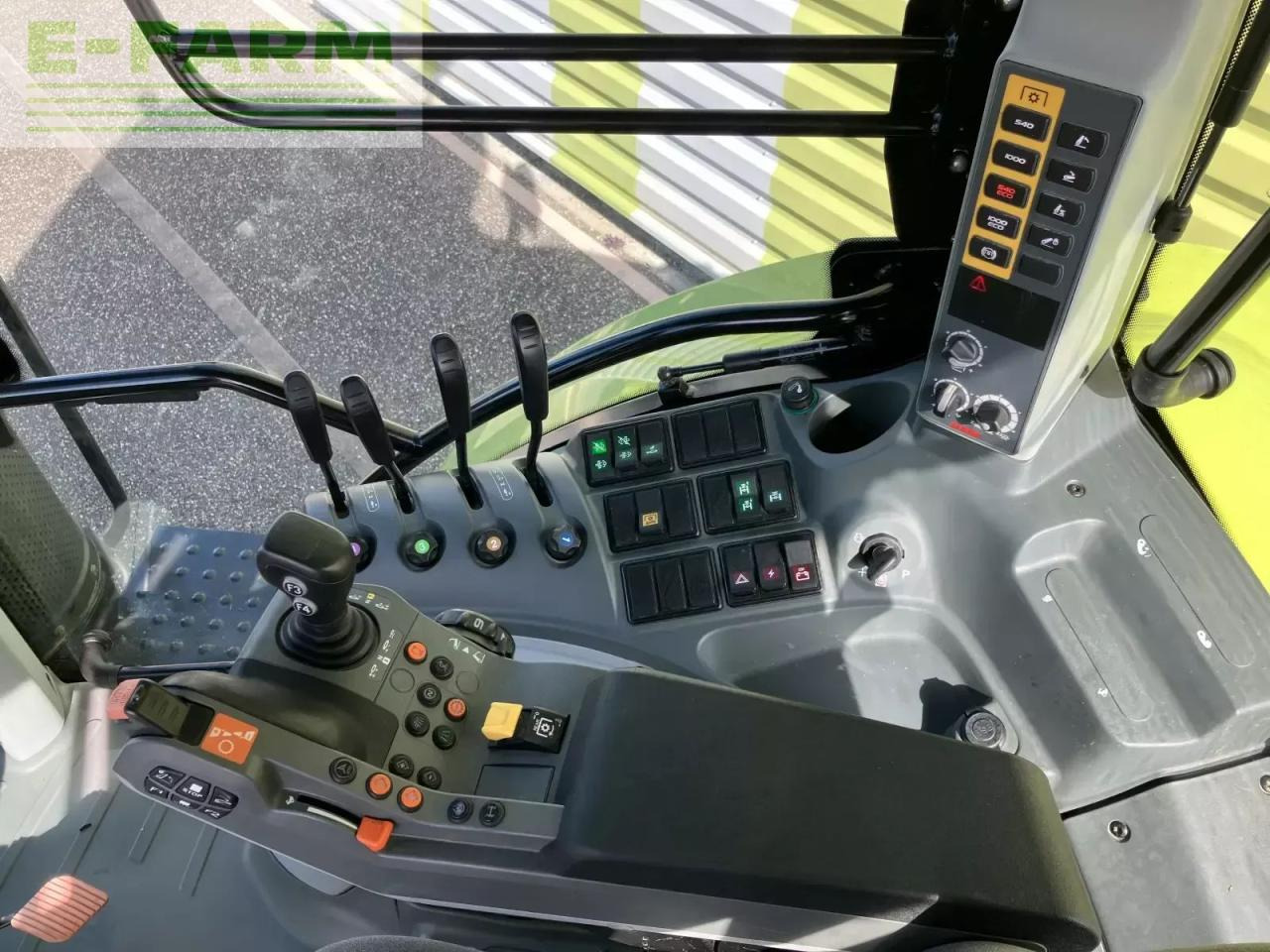 Tractor CLAAS arion 630 cis electropilot CIS