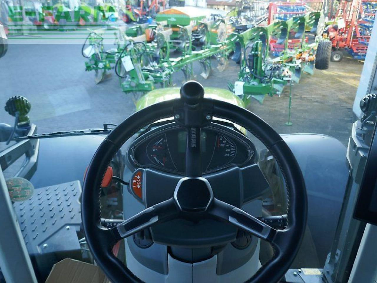 Tractor CLAAS arion 630 cmatic cebis CMATIC CEBIS