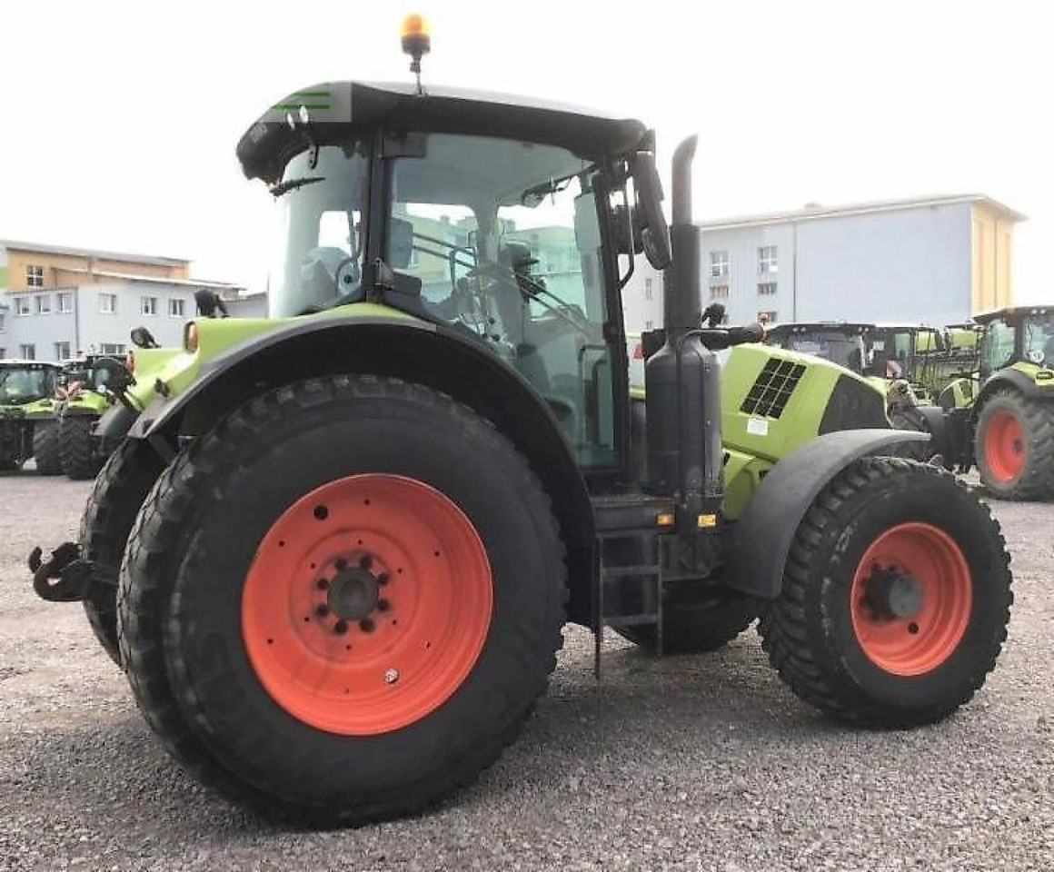 Tractor CLAAS arion 630 hexa