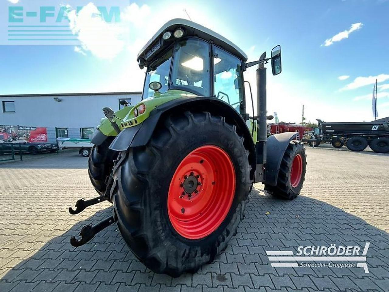 Tractor CLAAS arion 640