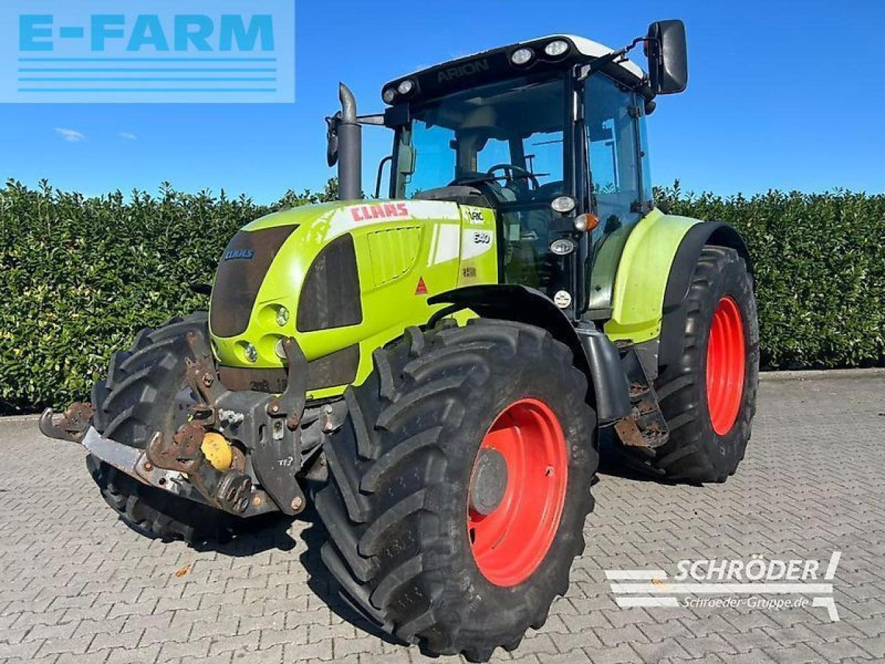 Tractor CLAAS arion 640