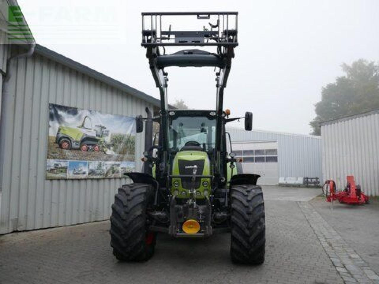 Tractor CLAAS arion 640 cebis