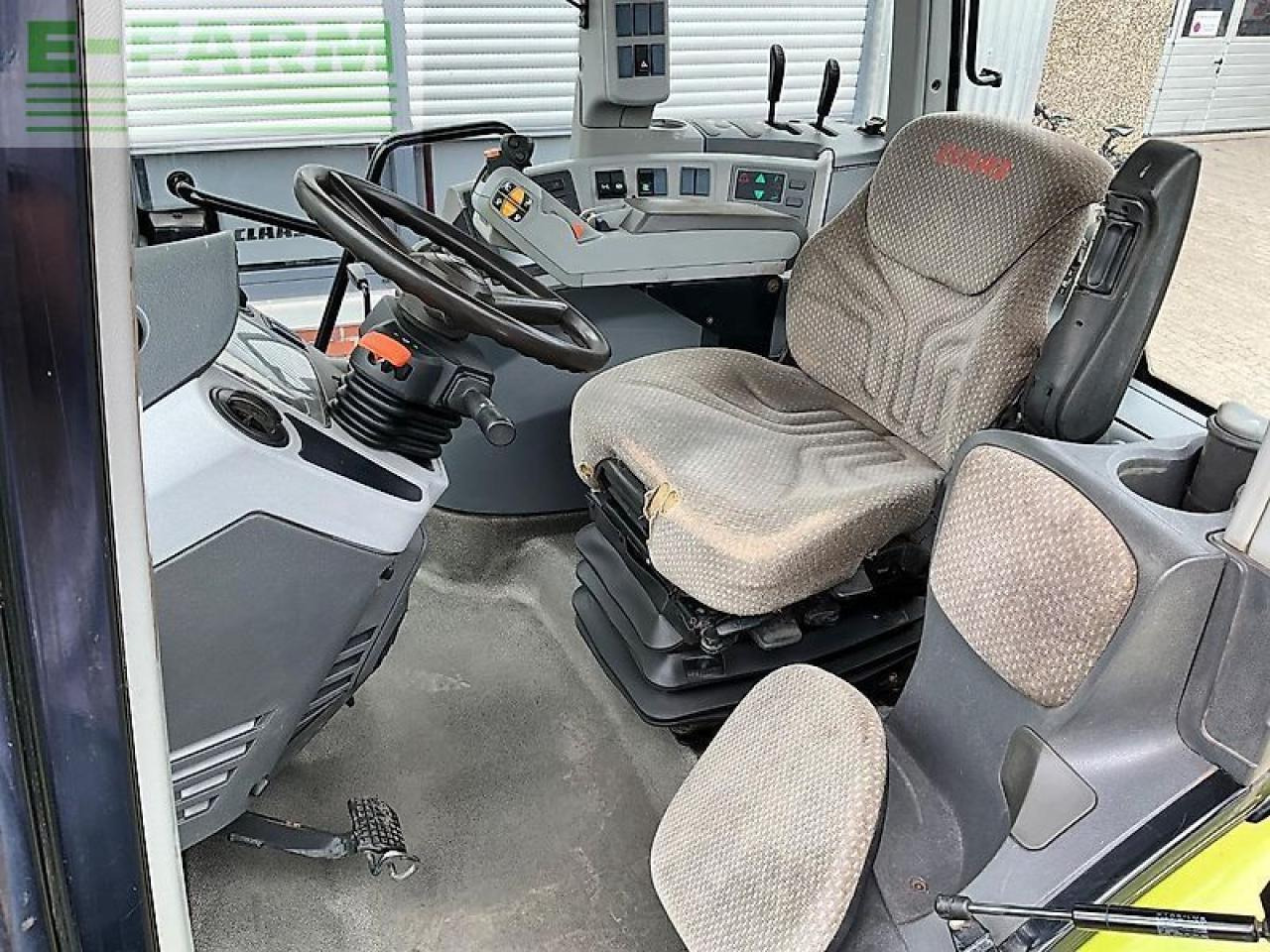 Tractor CLAAS arion 640 cebis 50km/h CEBIS