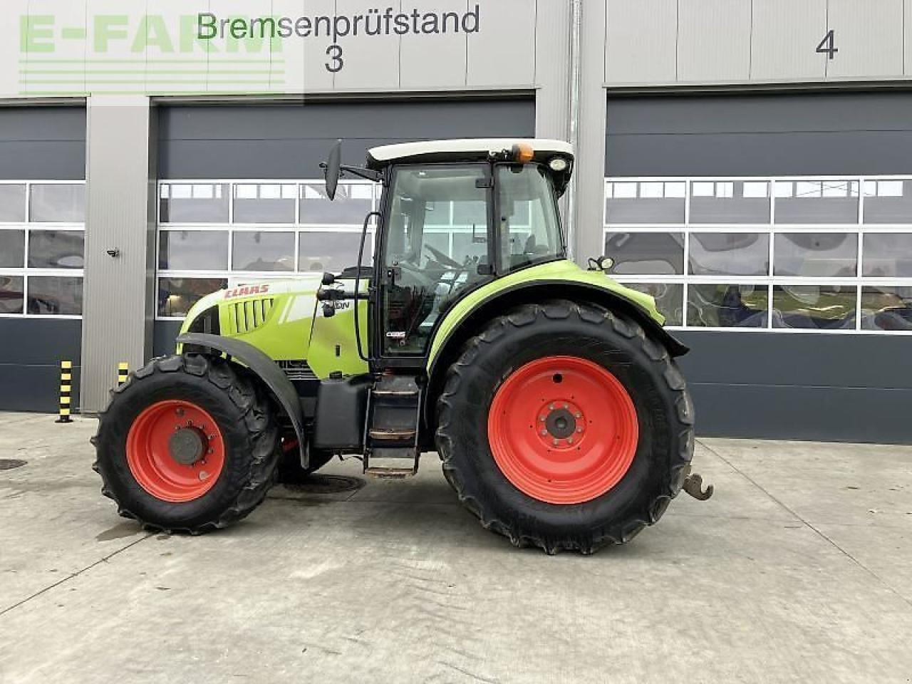 Tractor CLAAS arion 640 cebis CEBIS