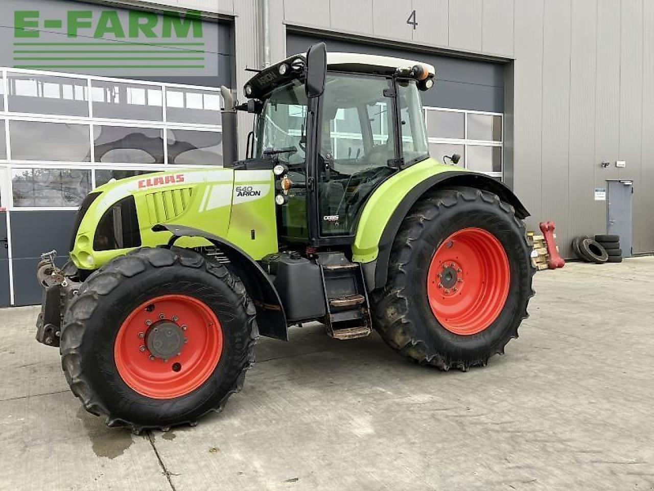 Tractor CLAAS arion 640 cebis CEBIS