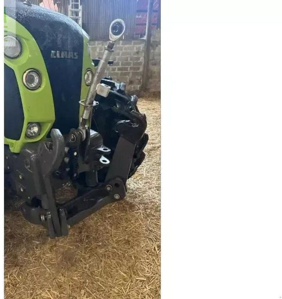 Tractor CLAAS arion 640 cis CIS