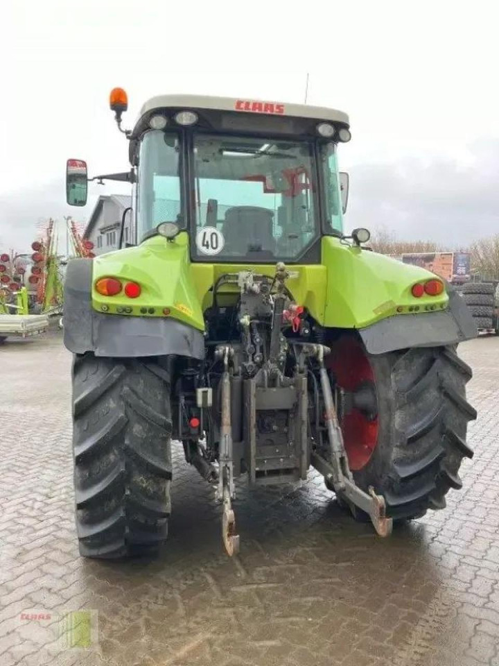 Tractor CLAAS arion 640 cis CIS
