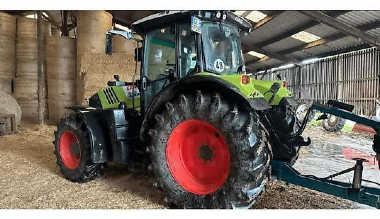 Tractor CLAAS arion 640 cis CIS