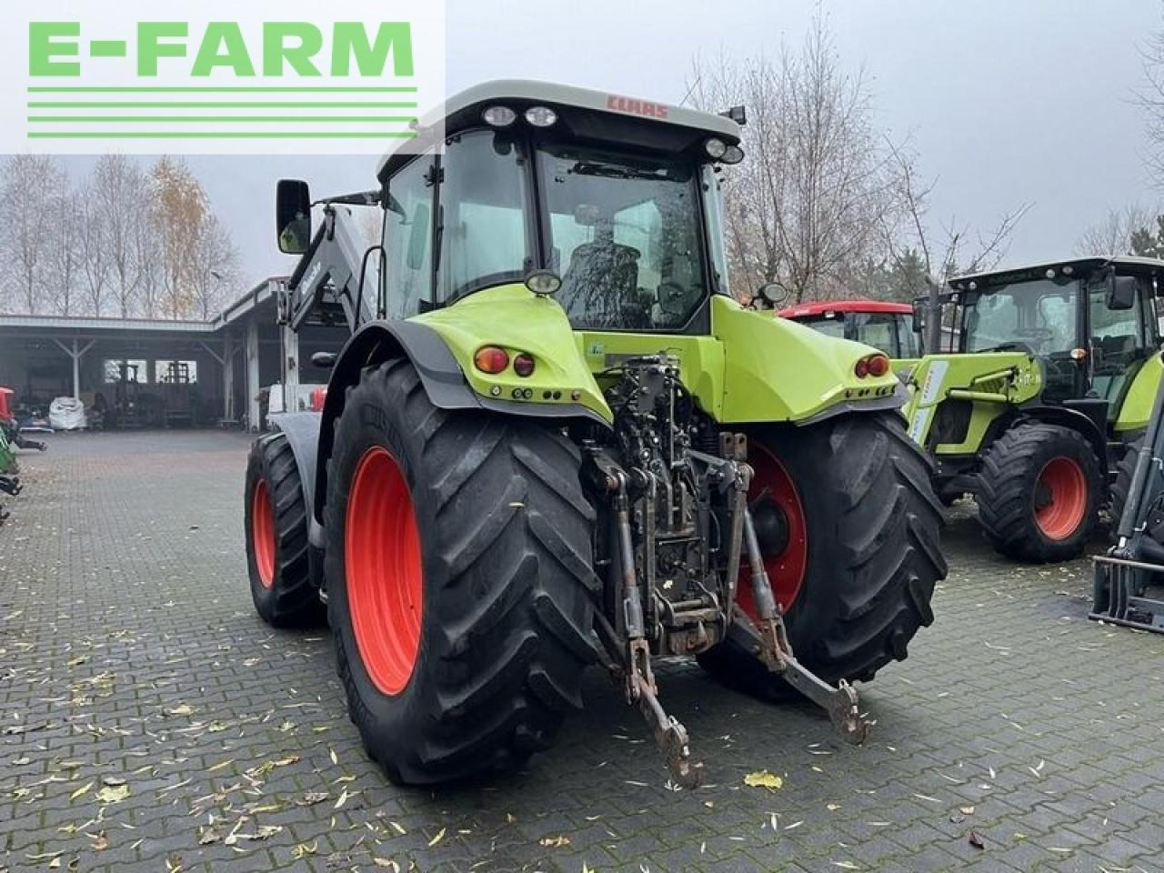 Tractor CLAAS arion 640 cis + quicke q65