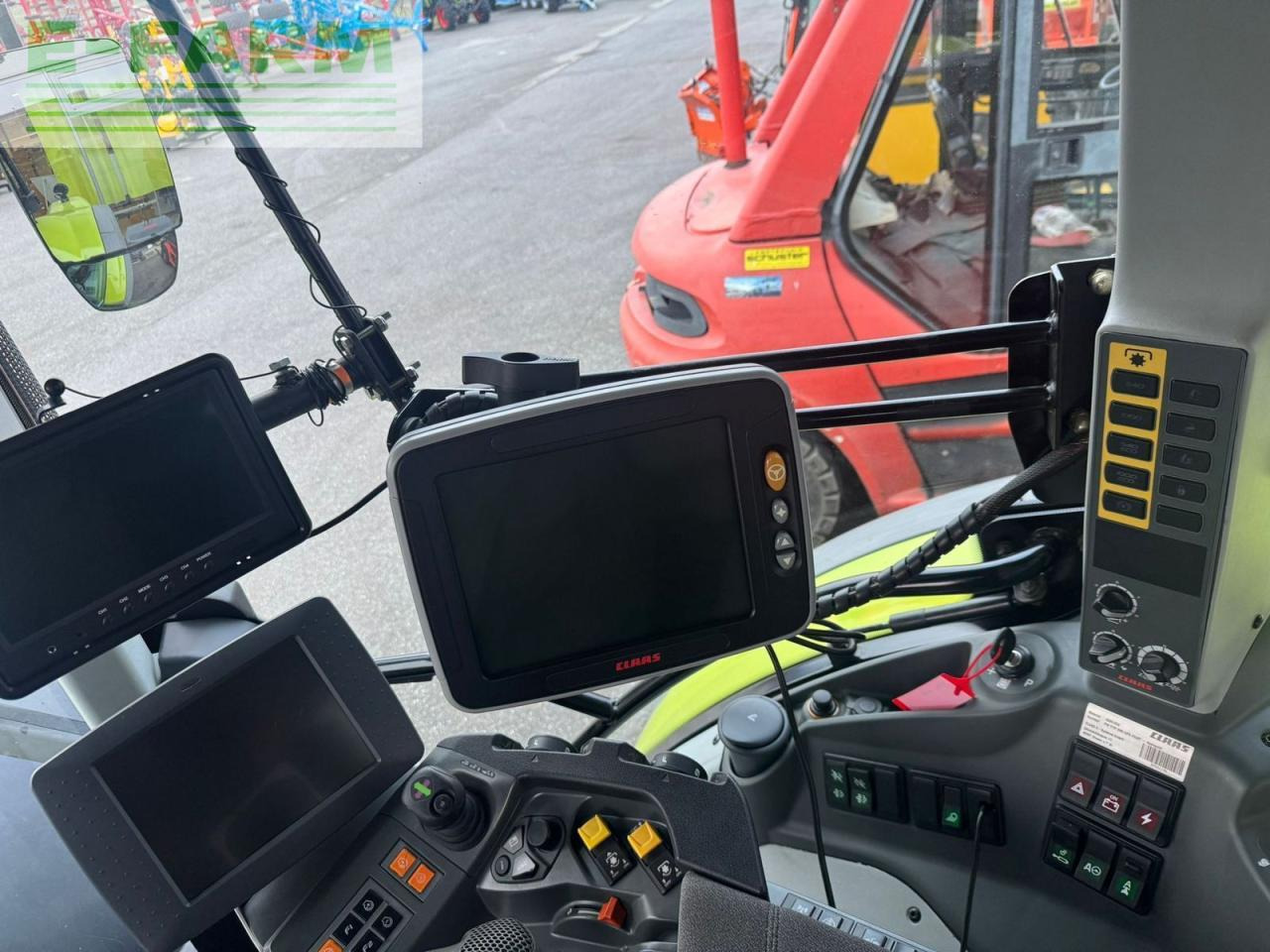 Tractor CLAAS arion 640 cmatic