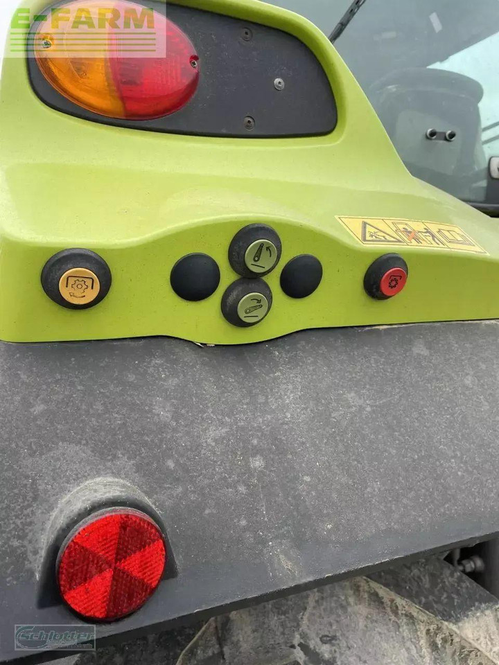 Tractor CLAAS arion 650