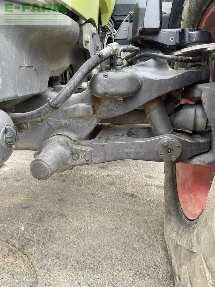 Tractor CLAAS arion 650