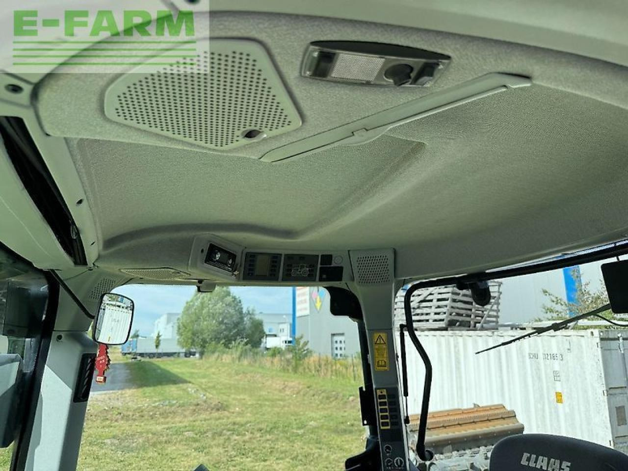 Tractor CLAAS arion 650