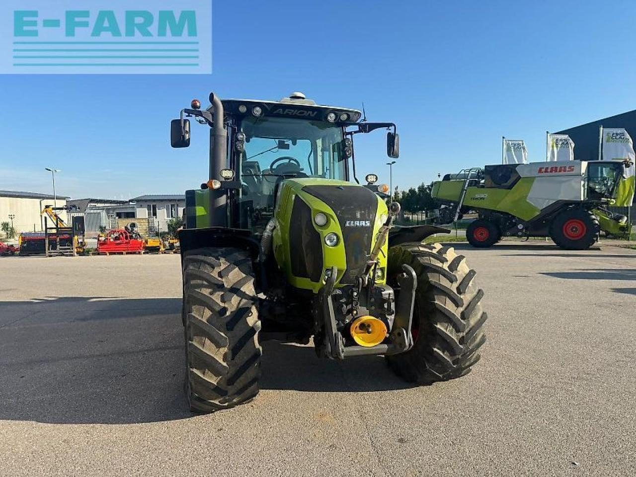 Tractor CLAAS arion 650