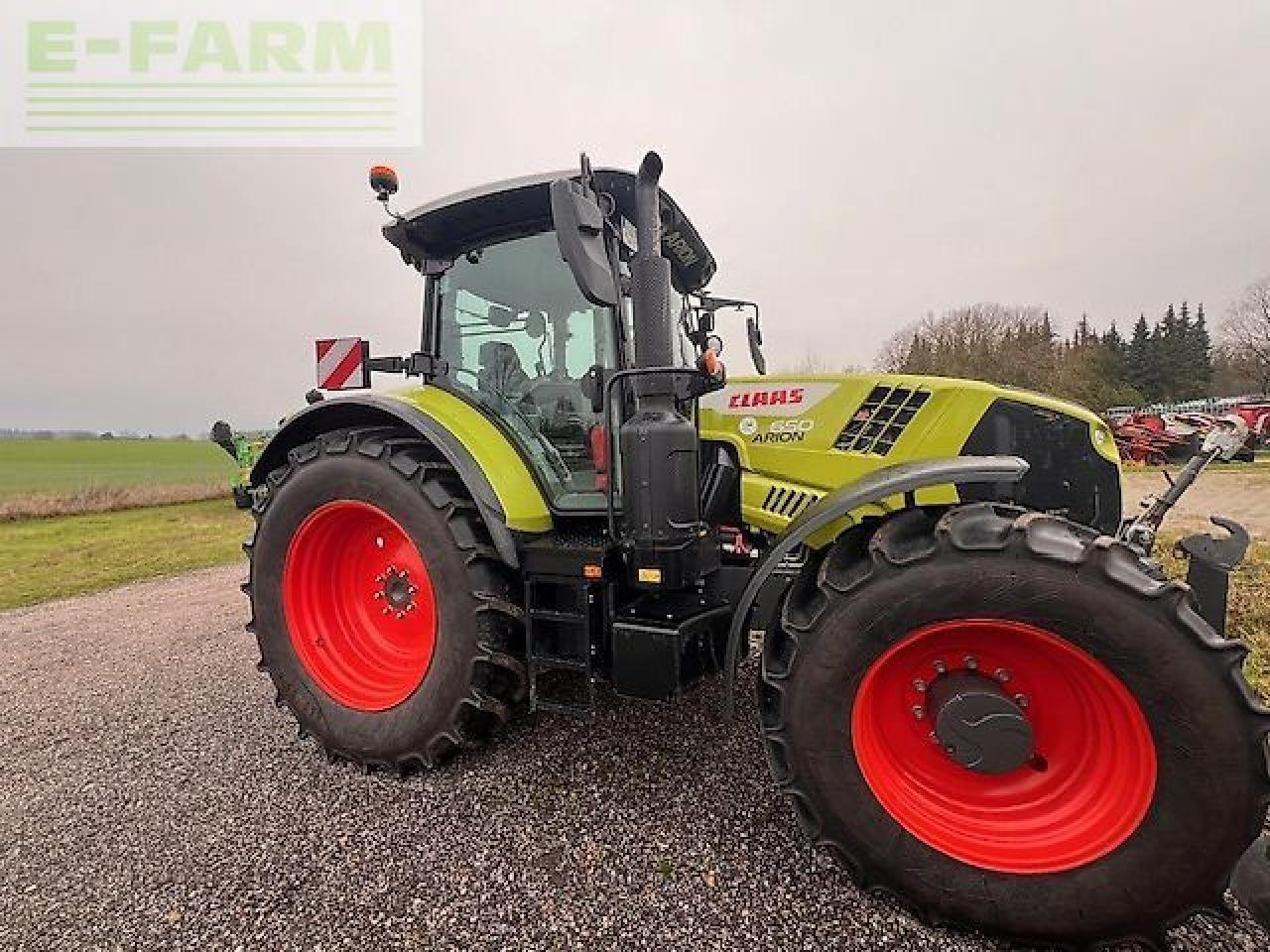 Tractor CLAAS arion 650