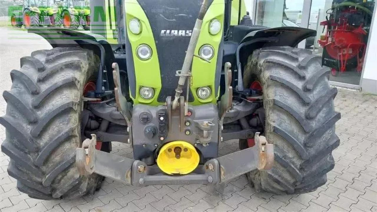 Tractor CLAAS arion 650