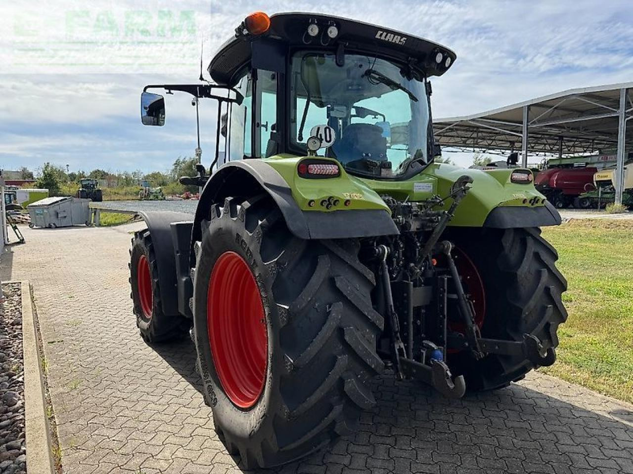 Tractor CLAAS arion 650