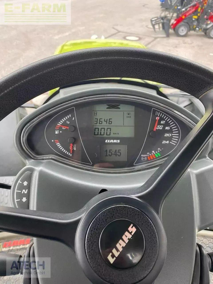 Tractor CLAAS arion 650