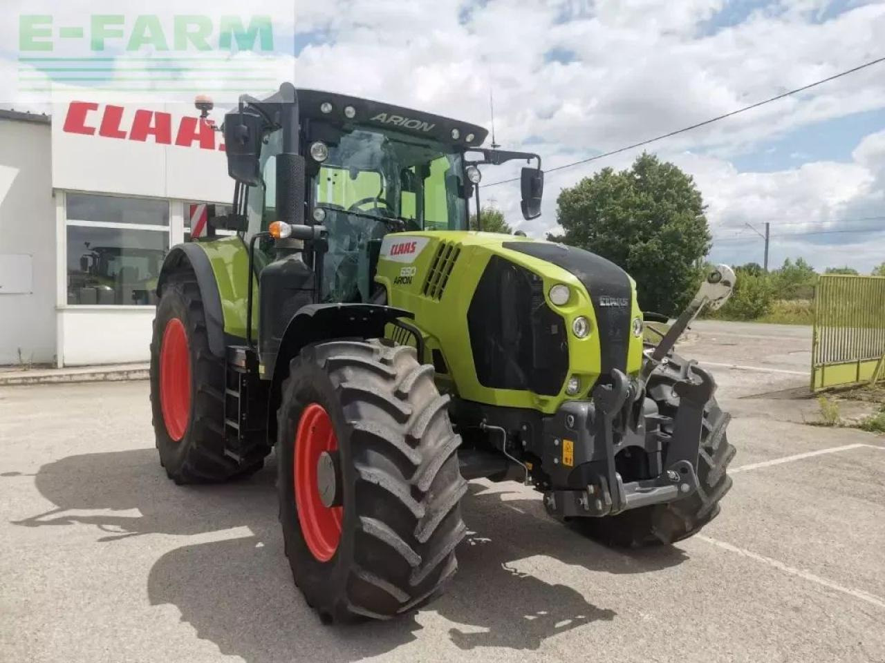 Tractor CLAAS arion 650