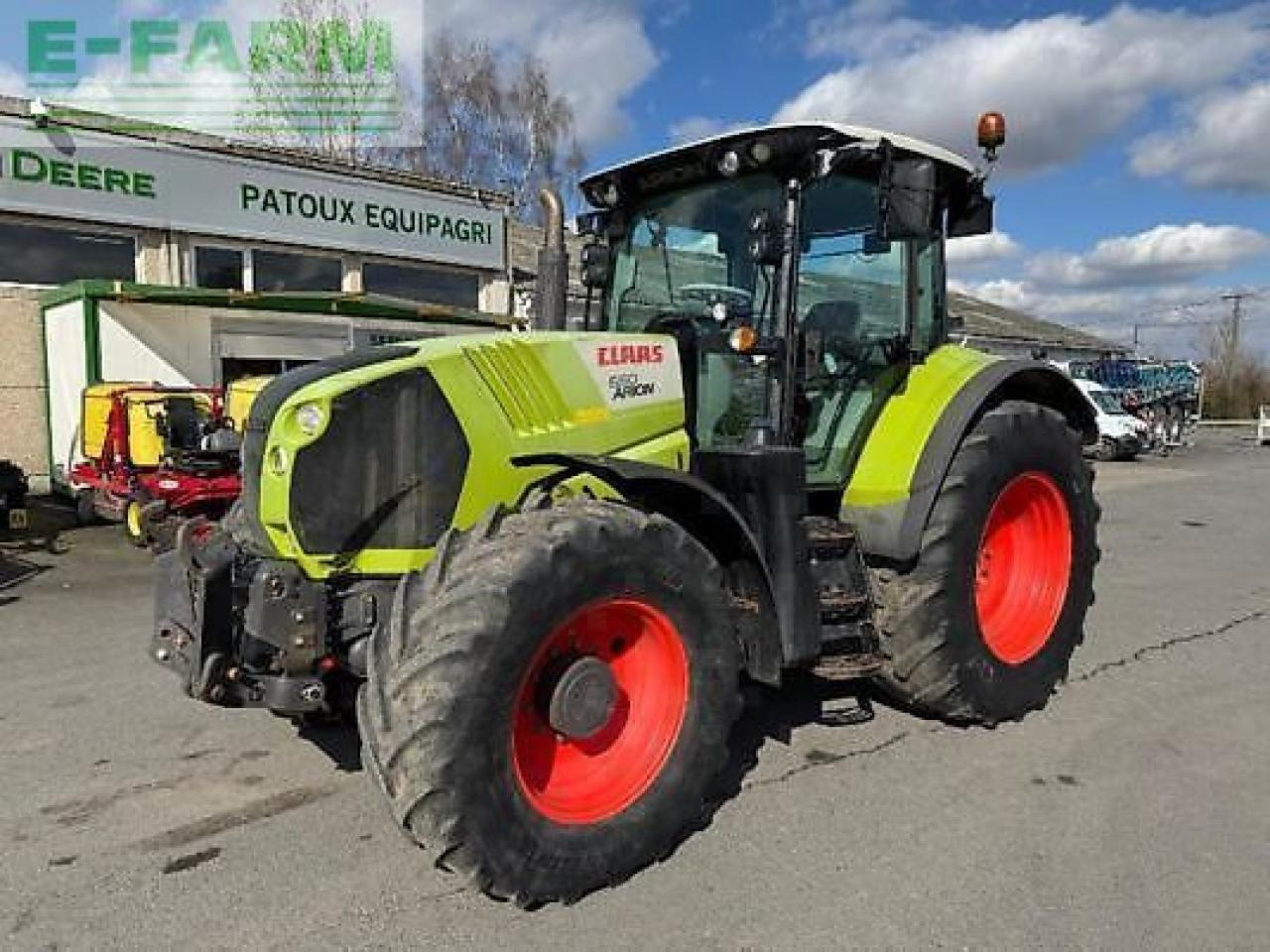 Tractor CLAAS arion 650