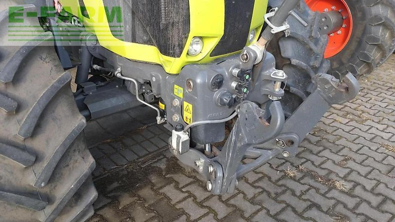 Tractor CLAAS arion 650