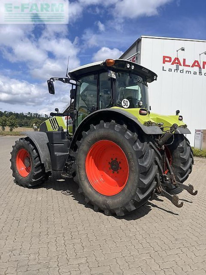 Tractor CLAAS arion 650