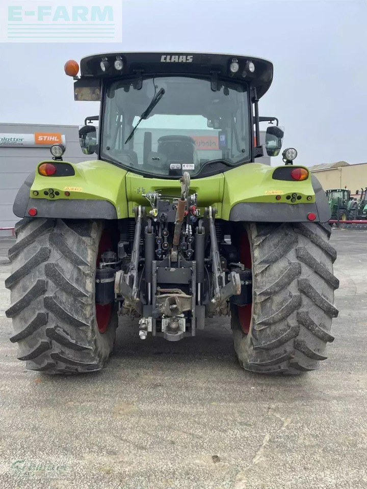 Tractor CLAAS arion 650